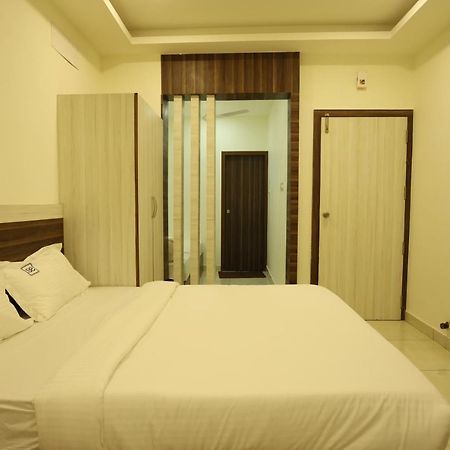 העיר בנגלור Hotel Sigma Suites מראה חיצוני תמונה