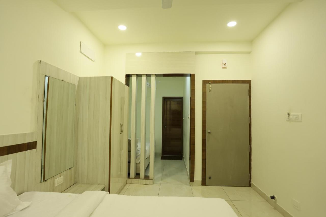העיר בנגלור Hotel Sigma Suites מראה חיצוני תמונה