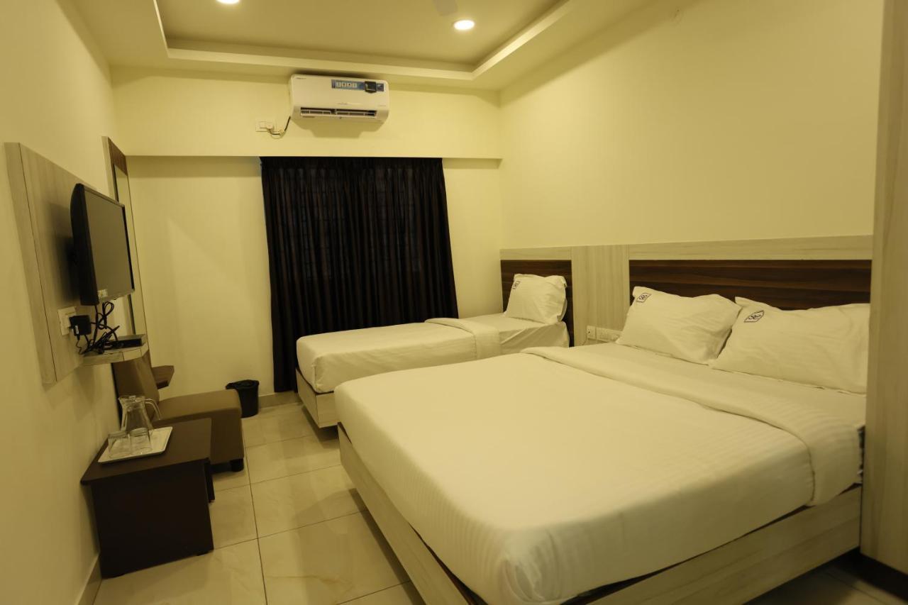 העיר בנגלור Hotel Sigma Suites מראה חיצוני תמונה