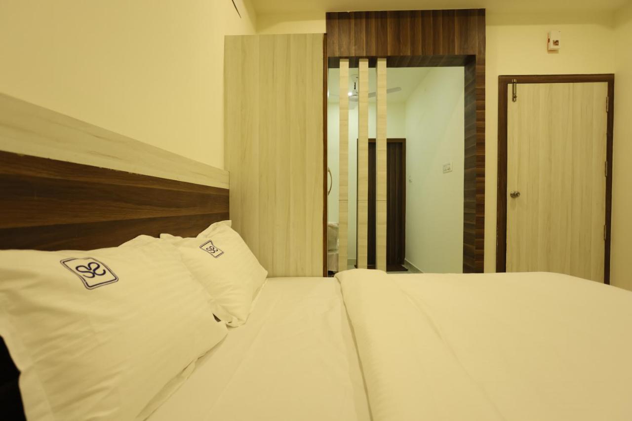 העיר בנגלור Hotel Sigma Suites מראה חיצוני תמונה