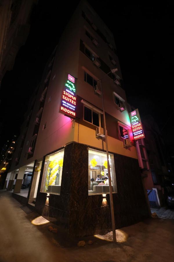העיר בנגלור Hotel Sigma Suites מראה חיצוני תמונה