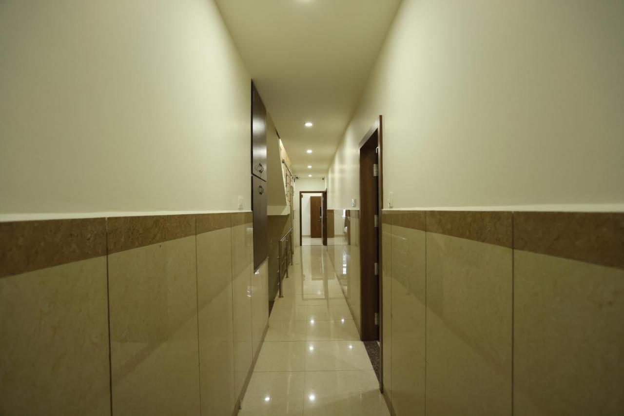 העיר בנגלור Hotel Sigma Suites מראה חיצוני תמונה