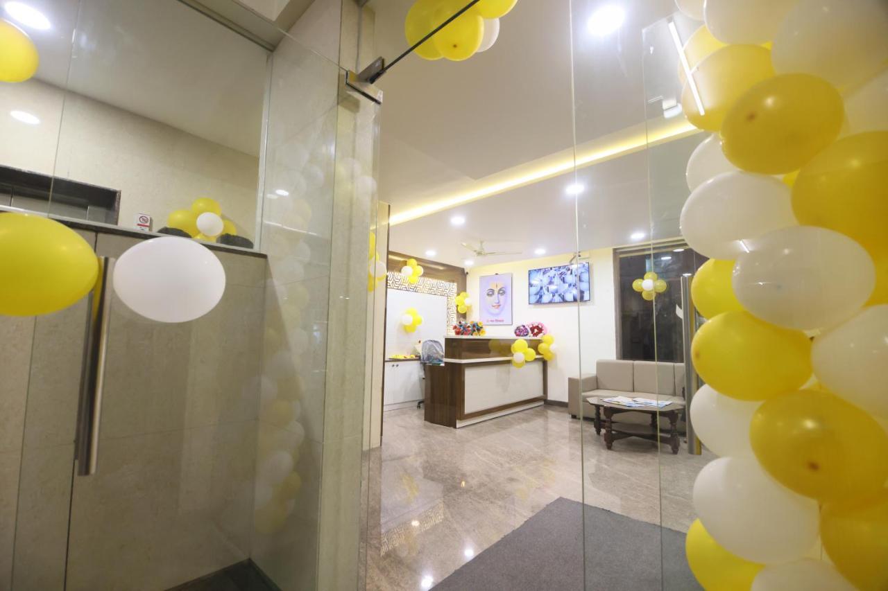 העיר בנגלור Hotel Sigma Suites מראה חיצוני תמונה