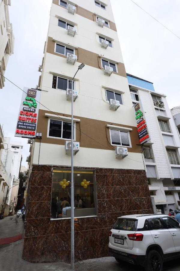 העיר בנגלור Hotel Sigma Suites מראה חיצוני תמונה