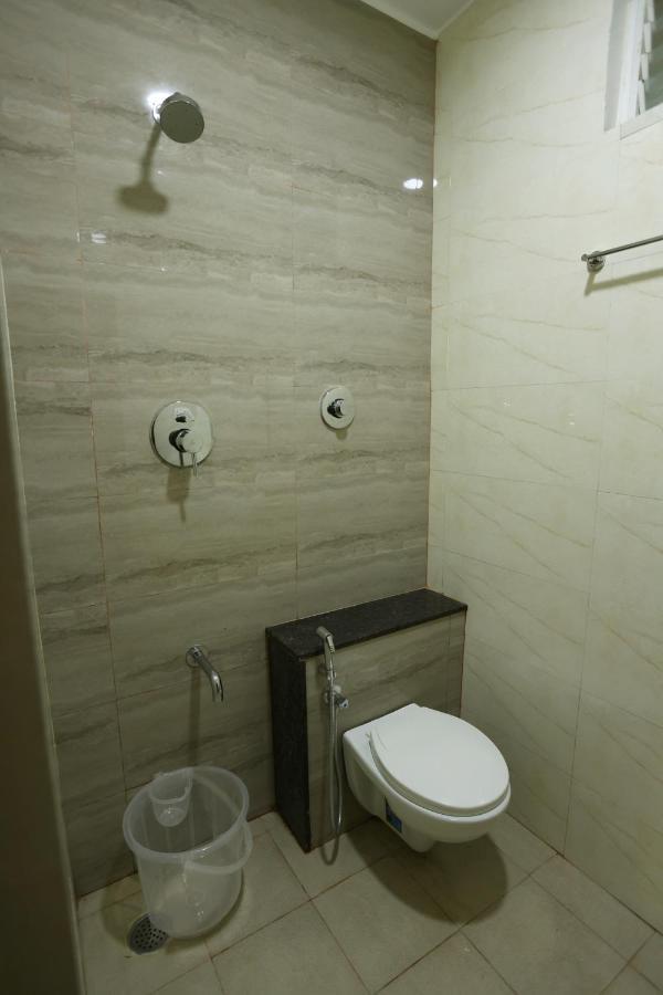 העיר בנגלור Hotel Sigma Suites מראה חיצוני תמונה